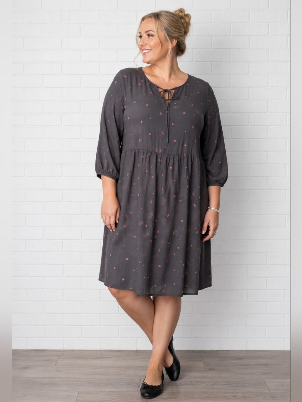 Penningtons Plus Size 20: Black With Pink Floral Tie-Neck Dress